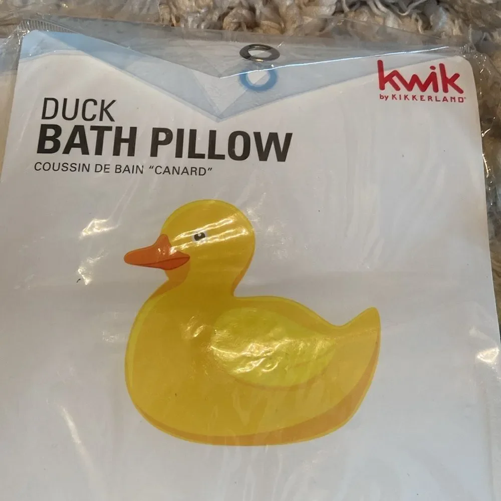 Lot of 2 duck bath pillows New in package